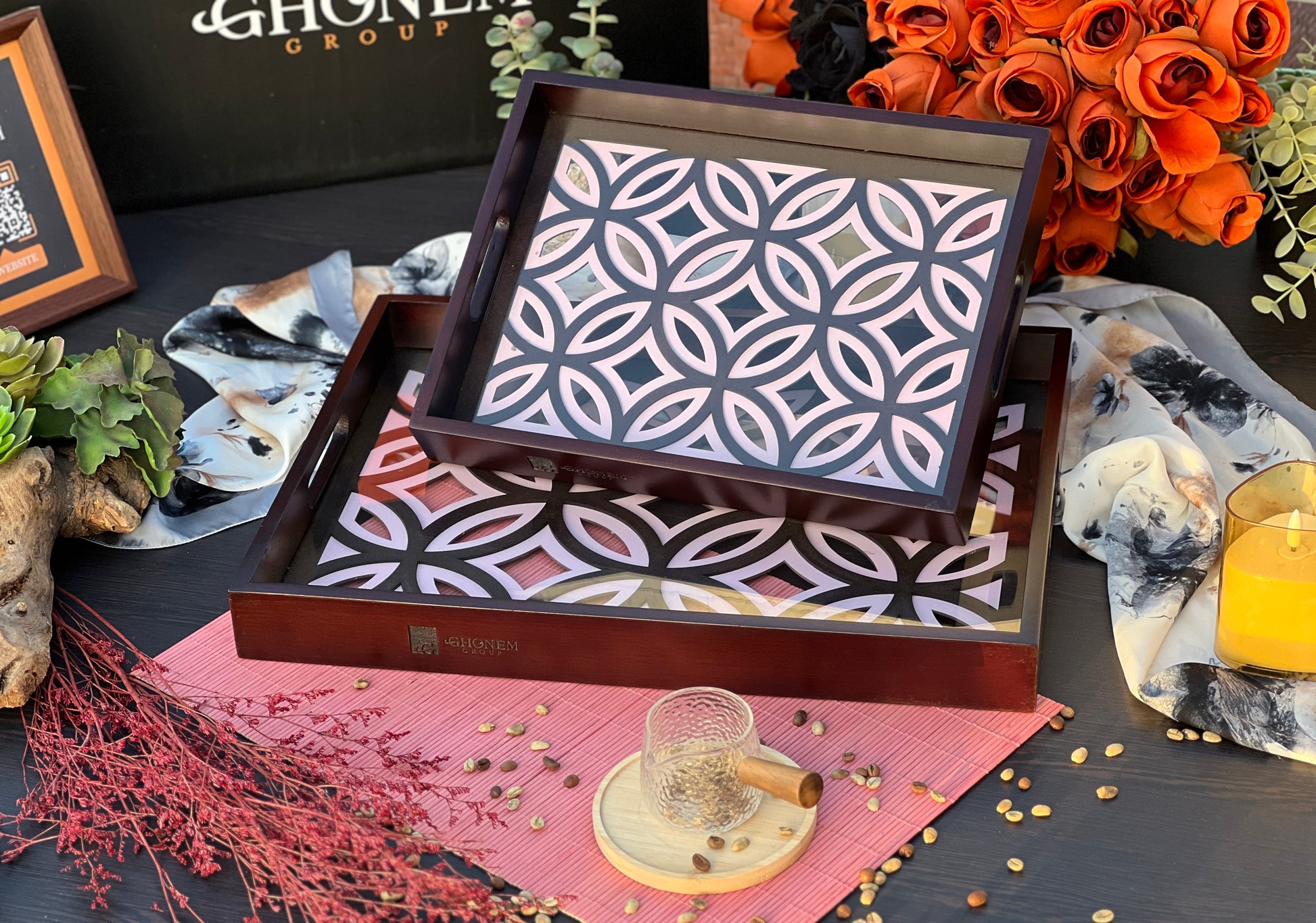 Arabesque Wooden Tray - Ghonem Group